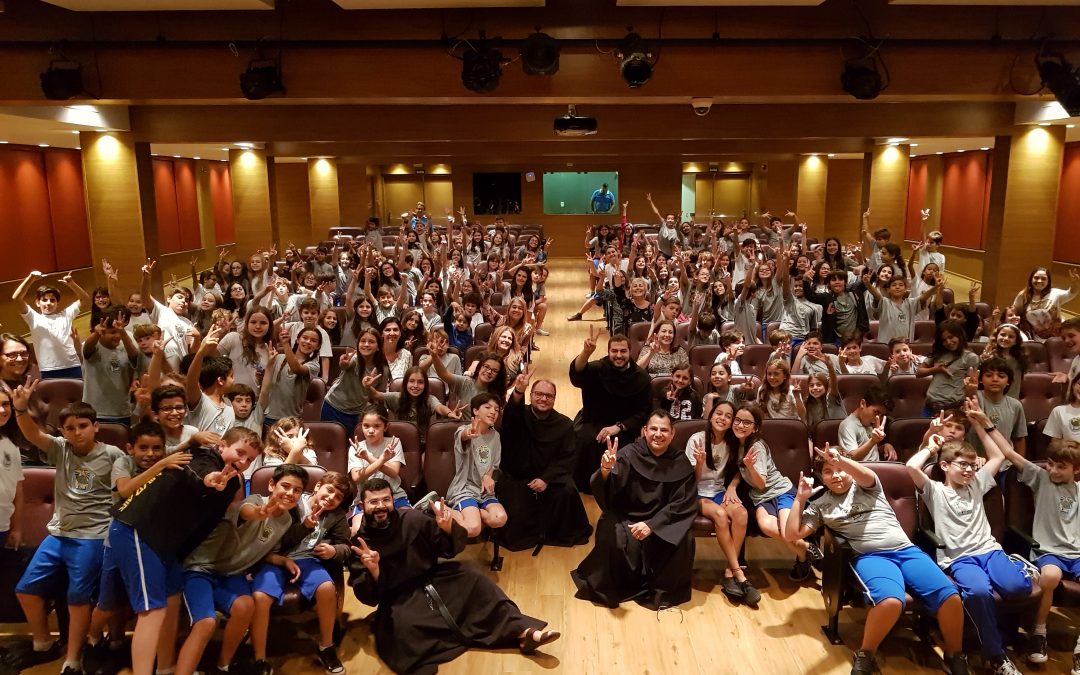 Colegios y parroquias disfrutan de la Expedición Vocacional 2018 en Brasil